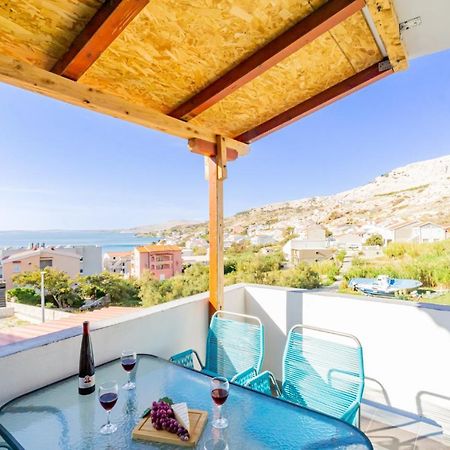 Kob Orog Good Location With Sea Views And Modern Decor Διαμέρισμα Metajna Εξωτερικό φωτογραφία