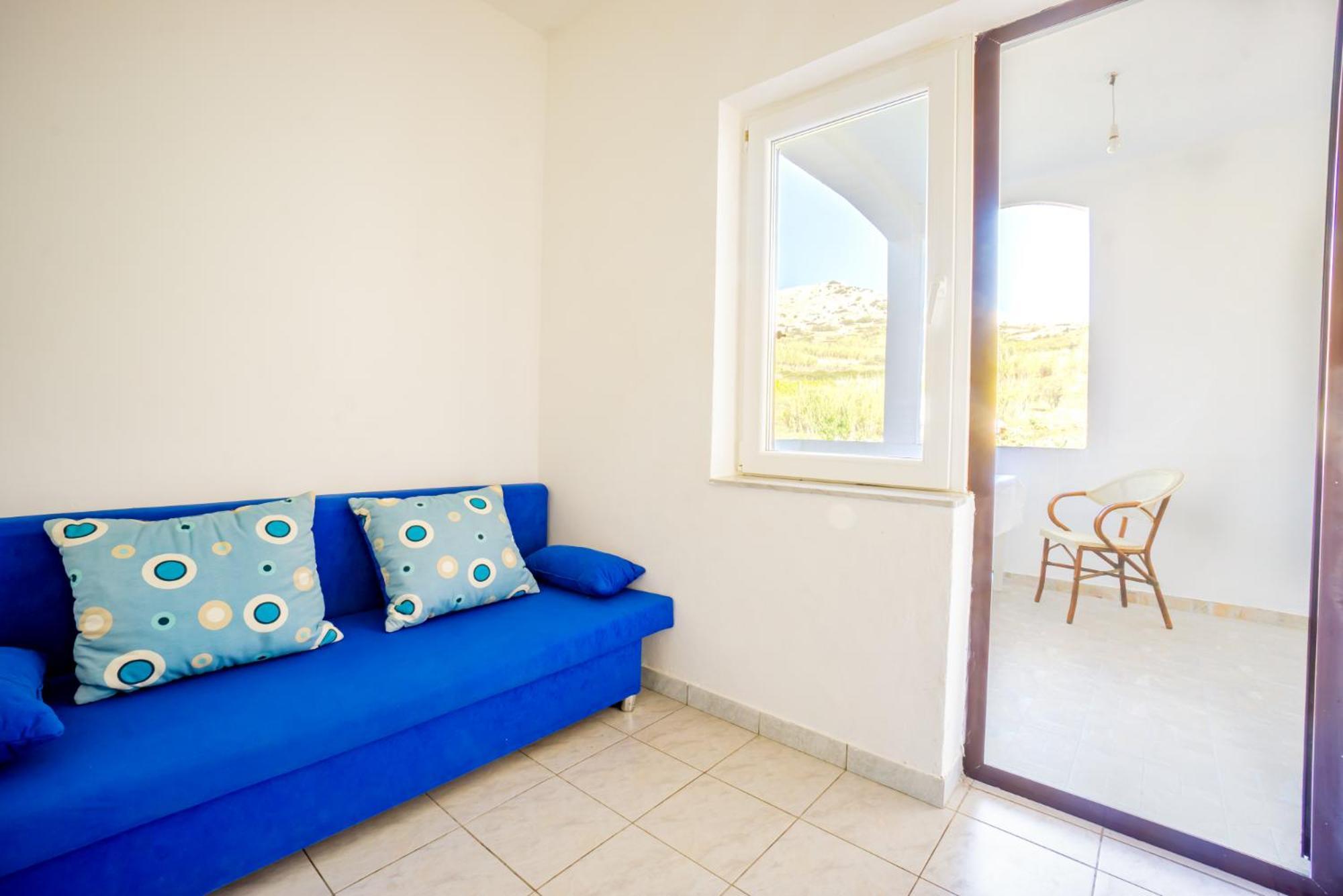 Kob Orog Good Location With Sea Views And Modern Decor Διαμέρισμα Metajna Δωμάτιο φωτογραφία